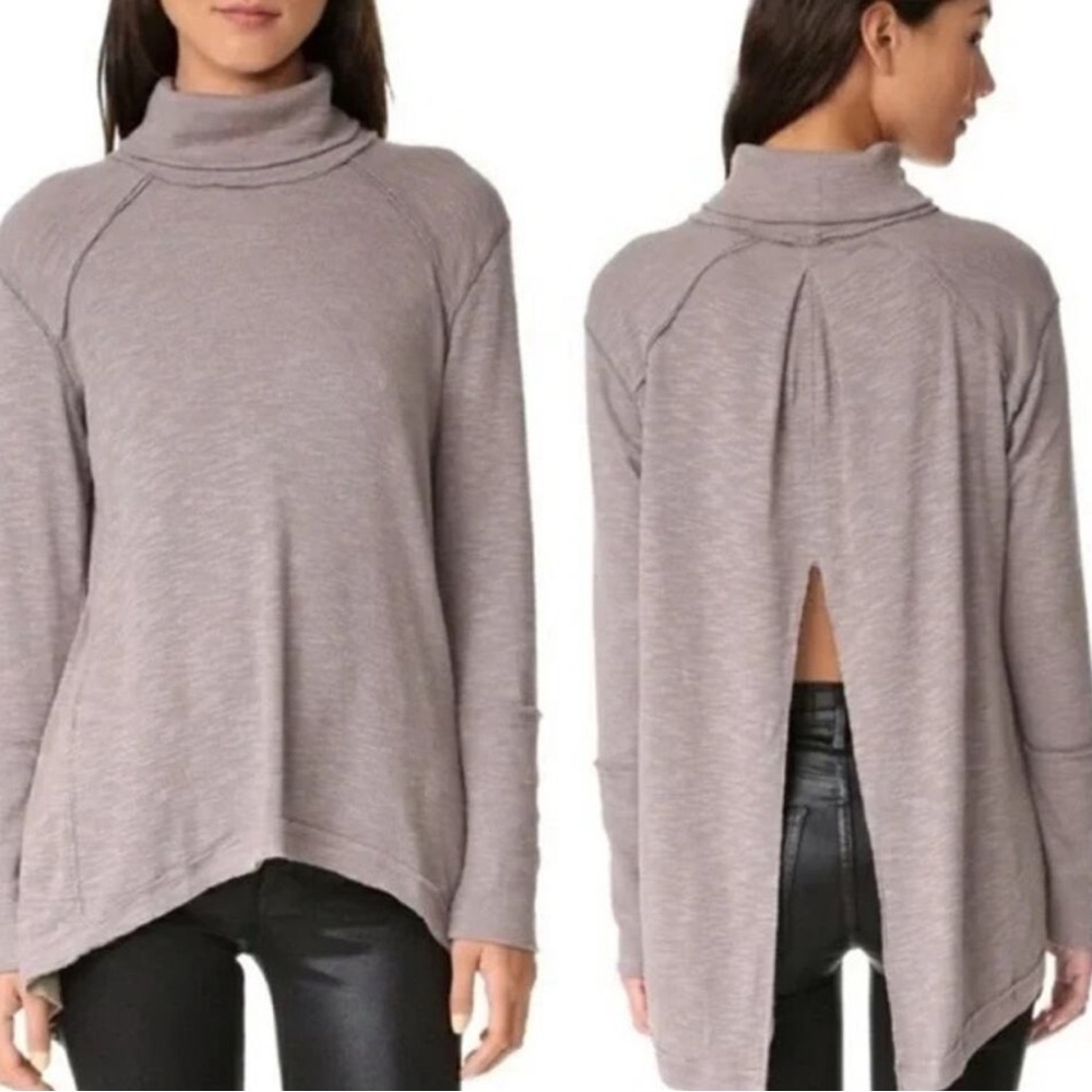 We The Free Gray Turtleneck Sweater